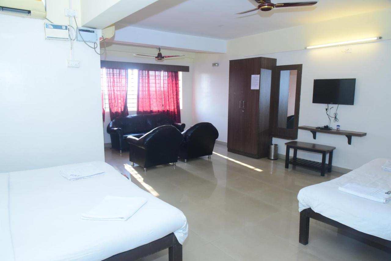 R S Bhavan Manipal Bagian luar foto